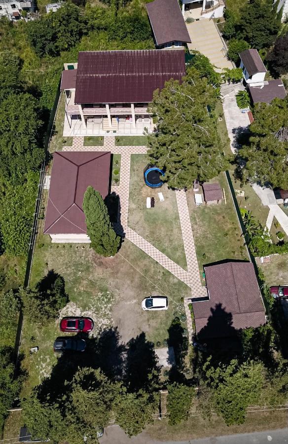 Guest House Harmony Πιτσούντα Εξωτερικό φωτογραφία