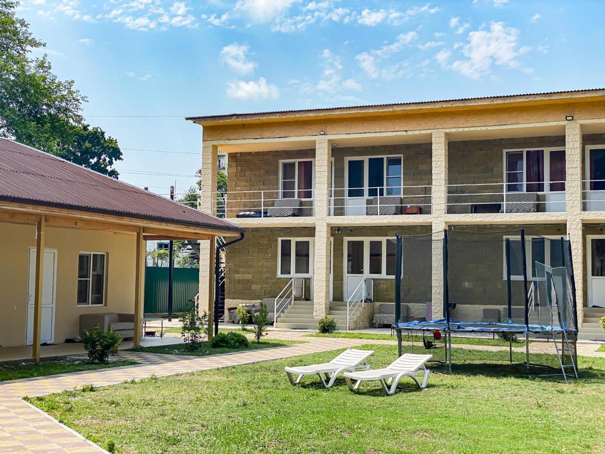 Guest House Harmony Πιτσούντα Εξωτερικό φωτογραφία