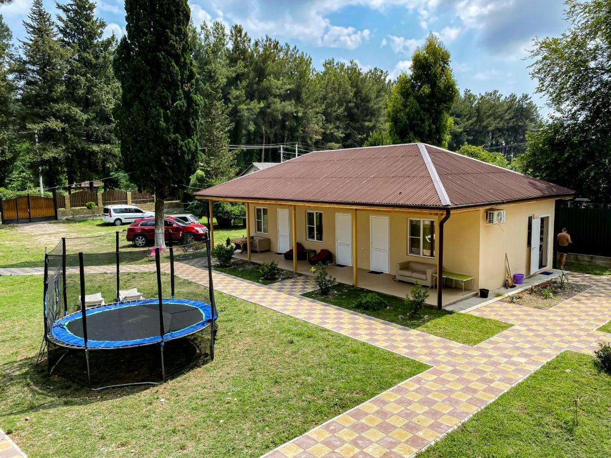 Guest House Harmony Πιτσούντα Εξωτερικό φωτογραφία