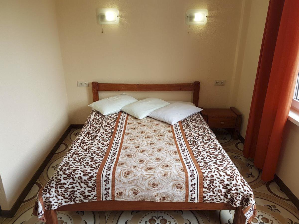 Guest House Harmony Πιτσούντα Εξωτερικό φωτογραφία