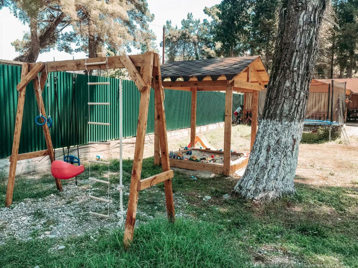 Guest House Harmony Πιτσούντα Εξωτερικό φωτογραφία